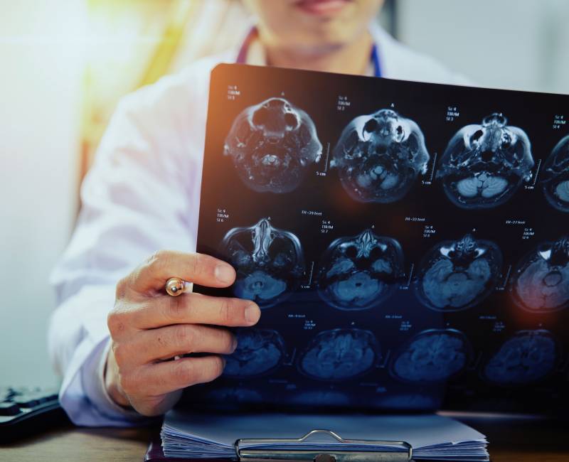 Hospital - História